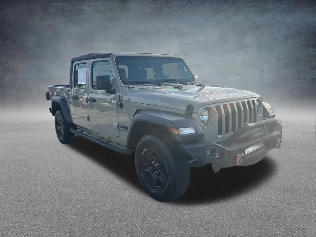 Used 2020 Jeep Gladiator Sport AWD/4WD image 2
