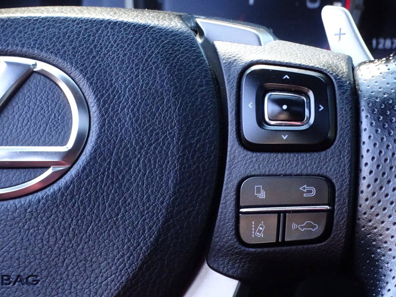 Used 2020 Lexus IS 350 F Sport w/ F Sport Package RWD image 27