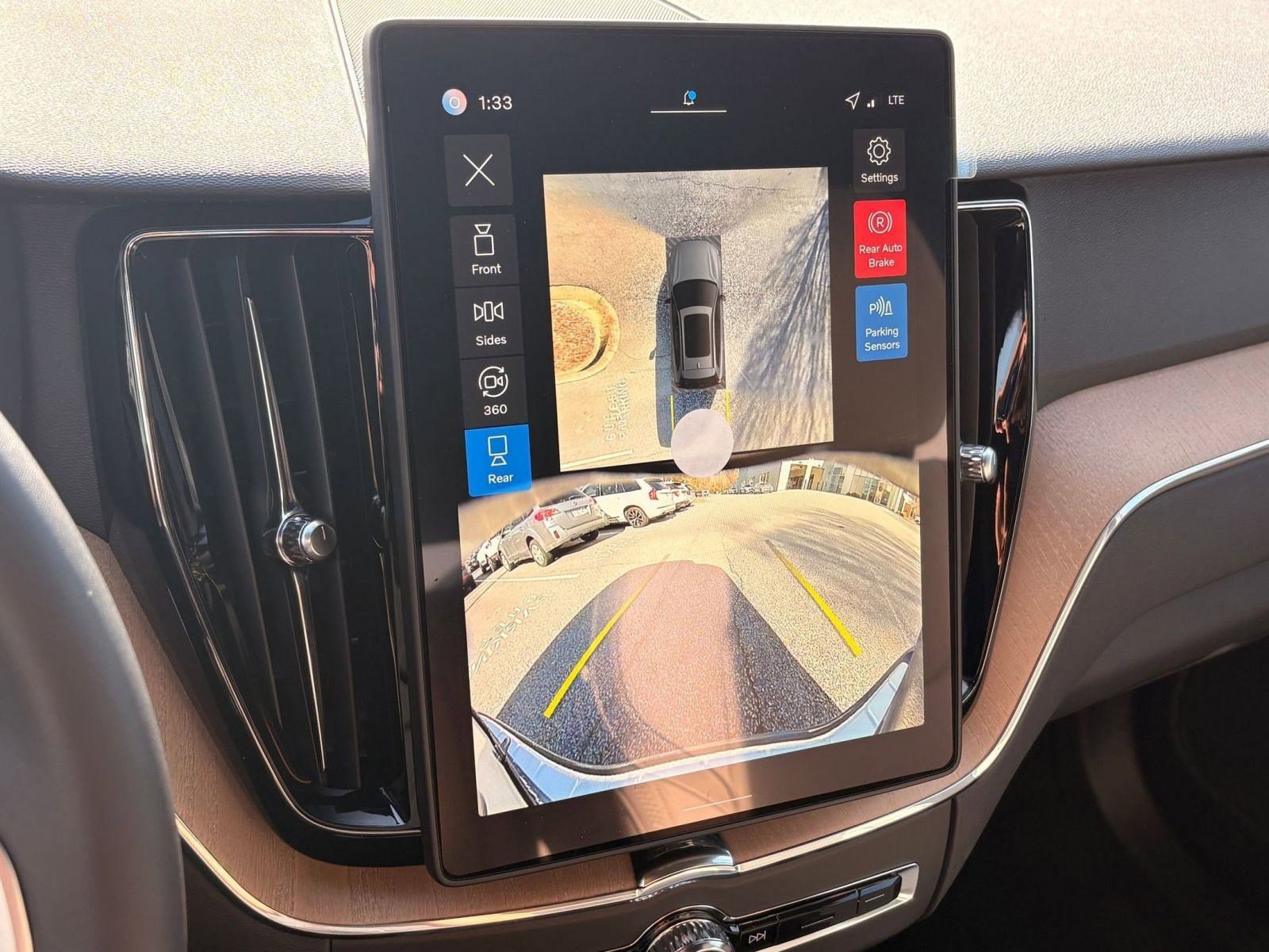 New 2026 Volvo XC60 T8 Plus w/ Climate Package image 30