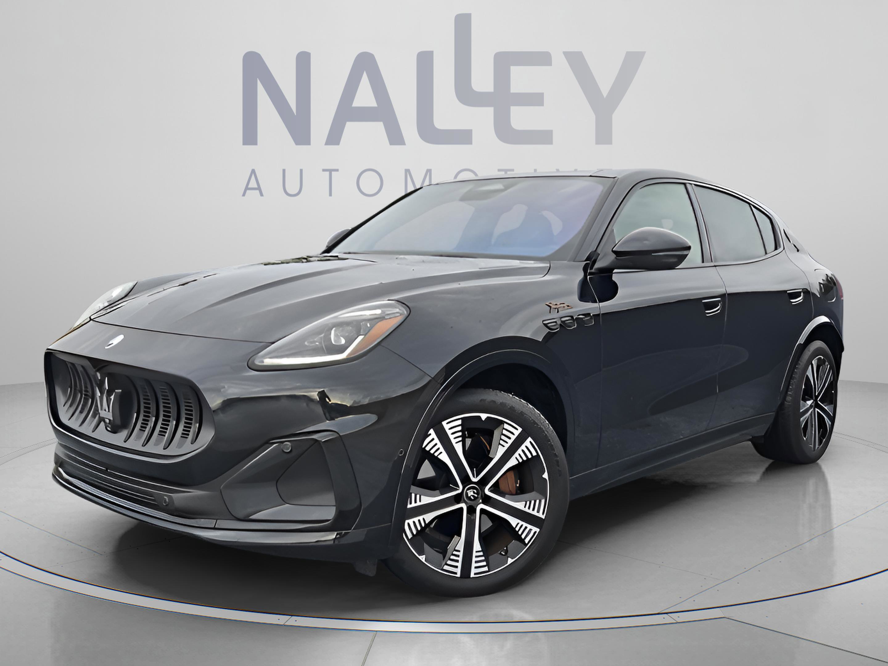 Used 2025 Maserati Grecale Folgore AWD/4WD image 1