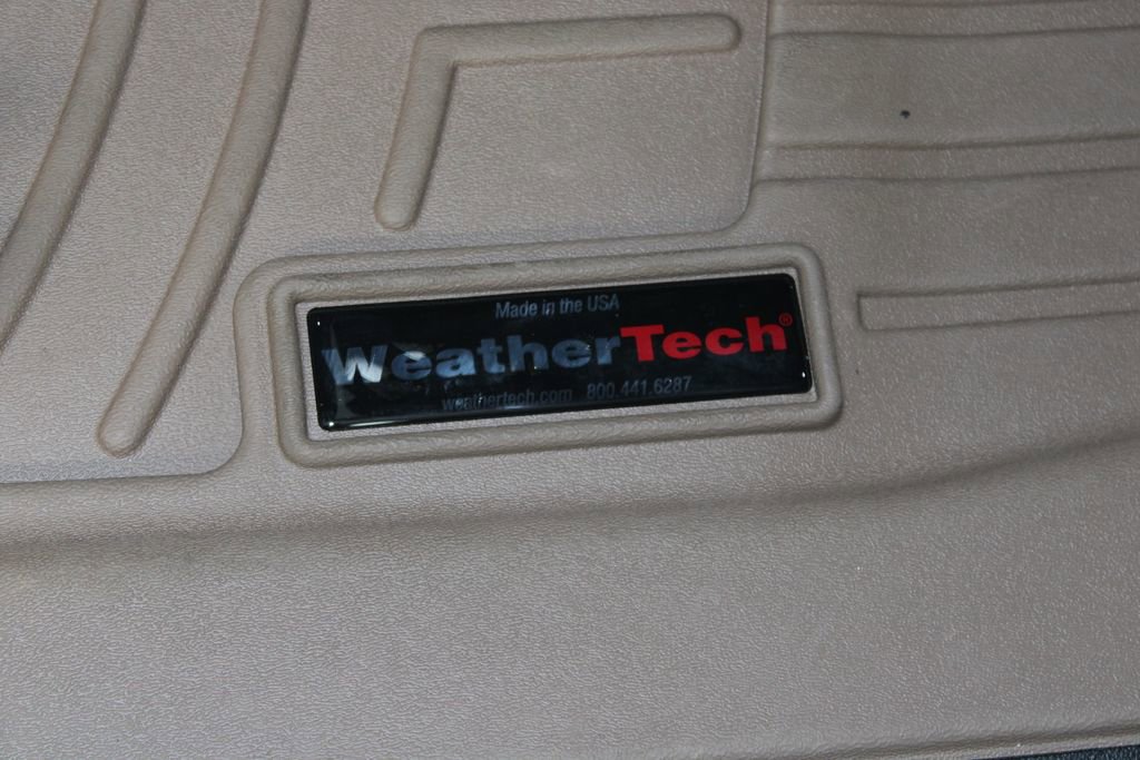 Used 2021 Chevrolet Tahoe LT image 32