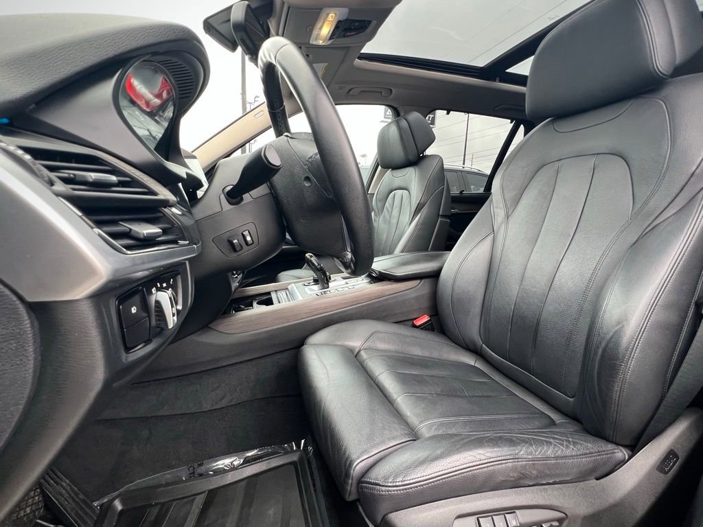 Used 2014 BMW X5 xDrive50i AWD/4WD image 17
