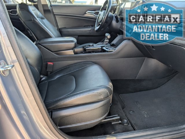 Used 2025 Kia Sportage EX FWD image 21