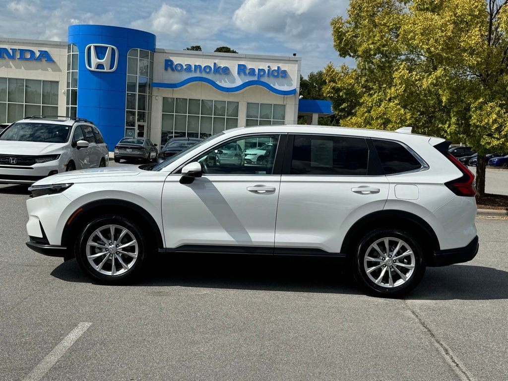 Used 2023 Honda CR-V EX image 3