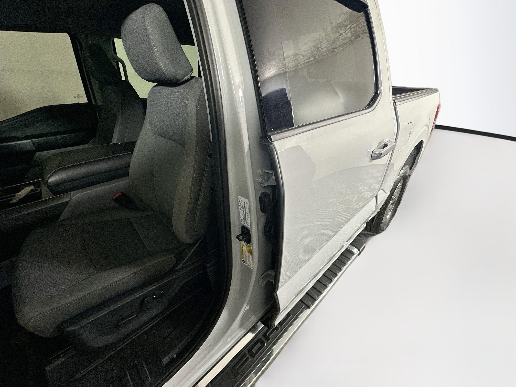 Used 2024 Ford F150 XLT w/ Equipment Group 302A MID RWD image 12