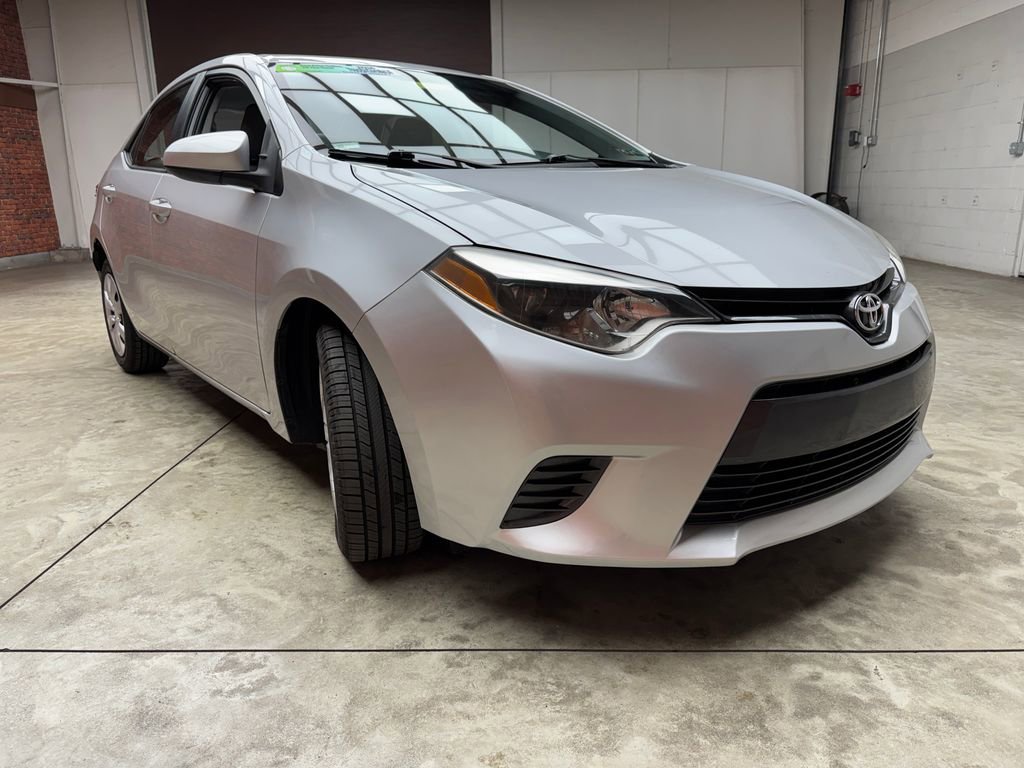 Used 2016 Toyota Corolla LE image 5