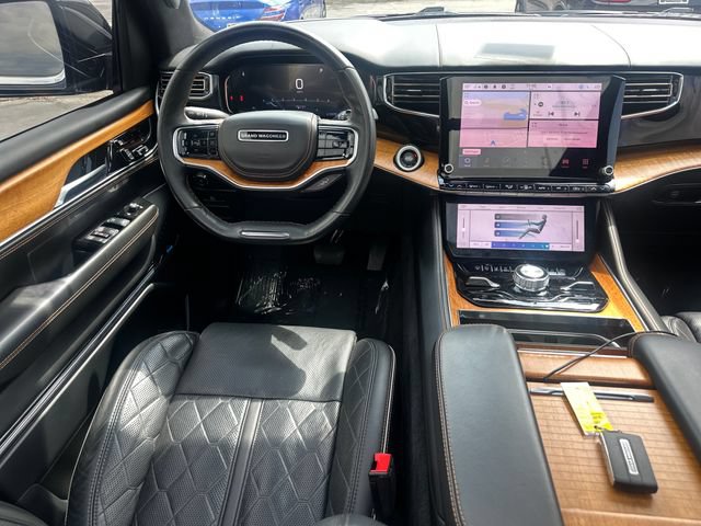 Used 2022 Jeep Grand Wagoneer Series III w/ Flexible Seating Group AWD/4WD image 20