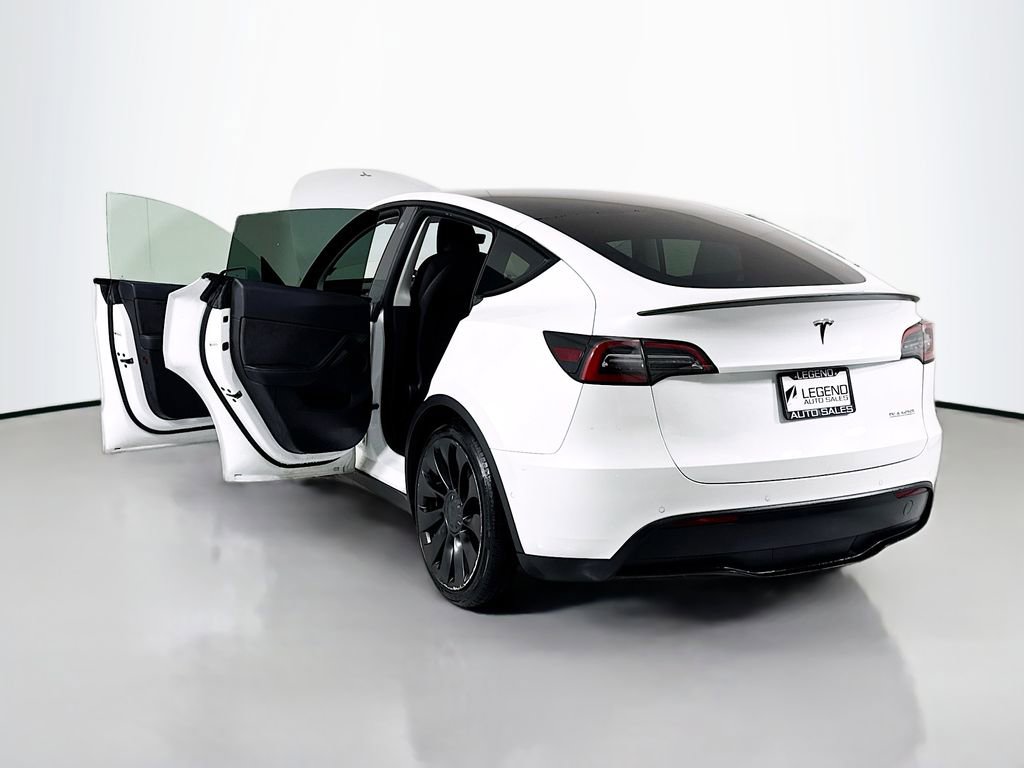 Used 2022 Tesla Model Y Performance image 30