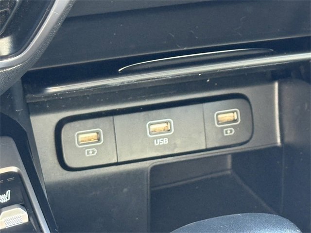 Used 2022 Kia Sorento S w/ Panoramic Sunroof Package image 24