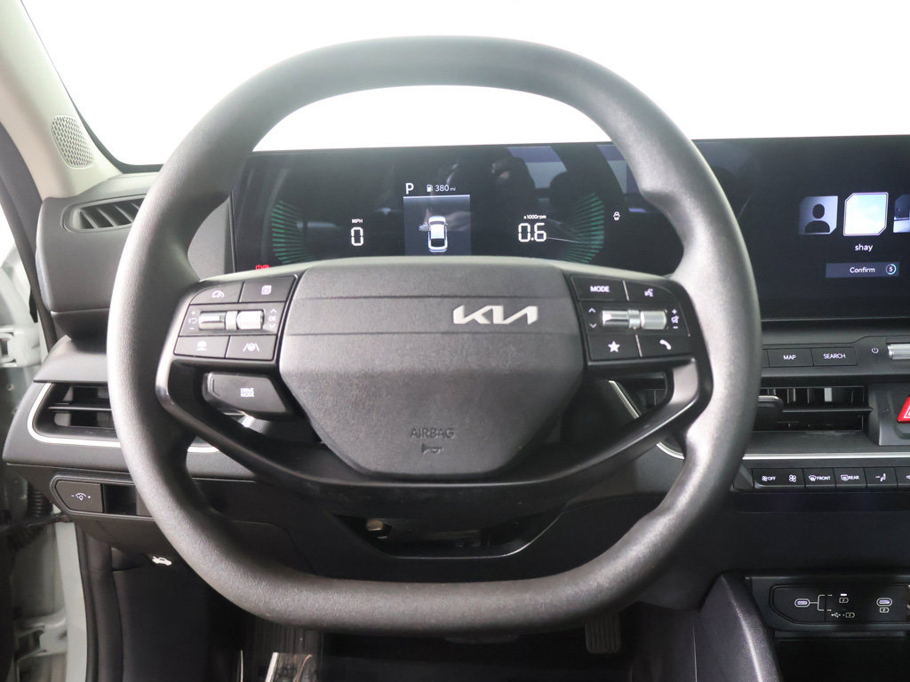 Used 2025 Kia K4 FWD image 35