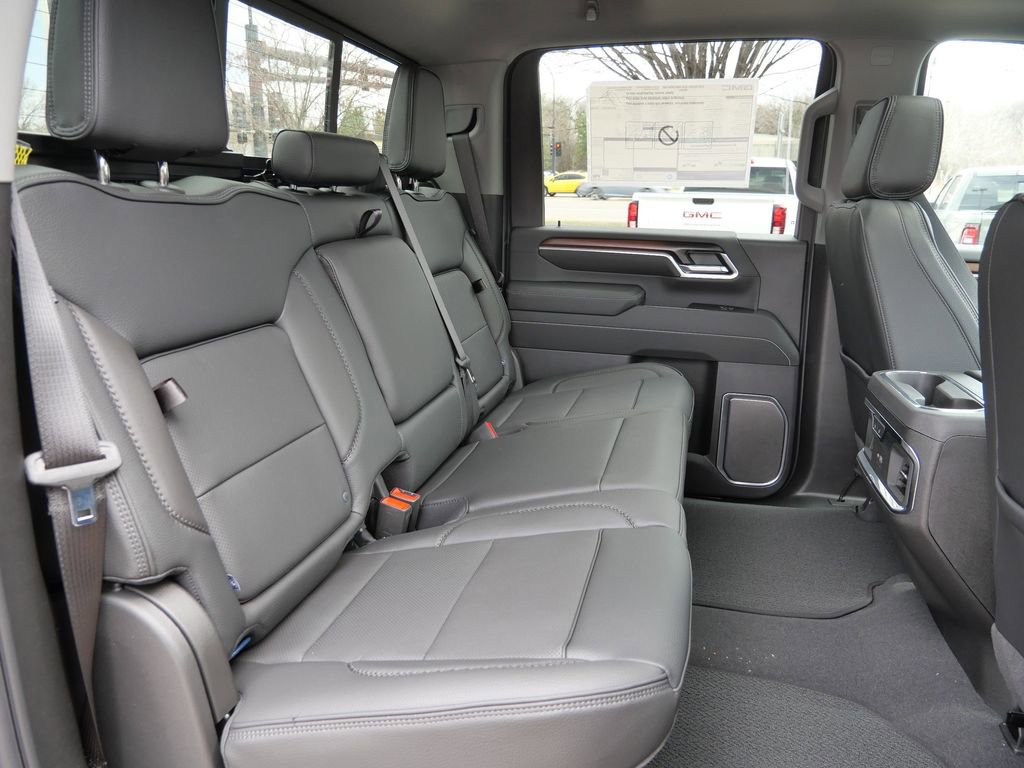 New 2026 GMC Sierra 3500 Denali w/ Denali Reserve Package AWD/4WD image 29