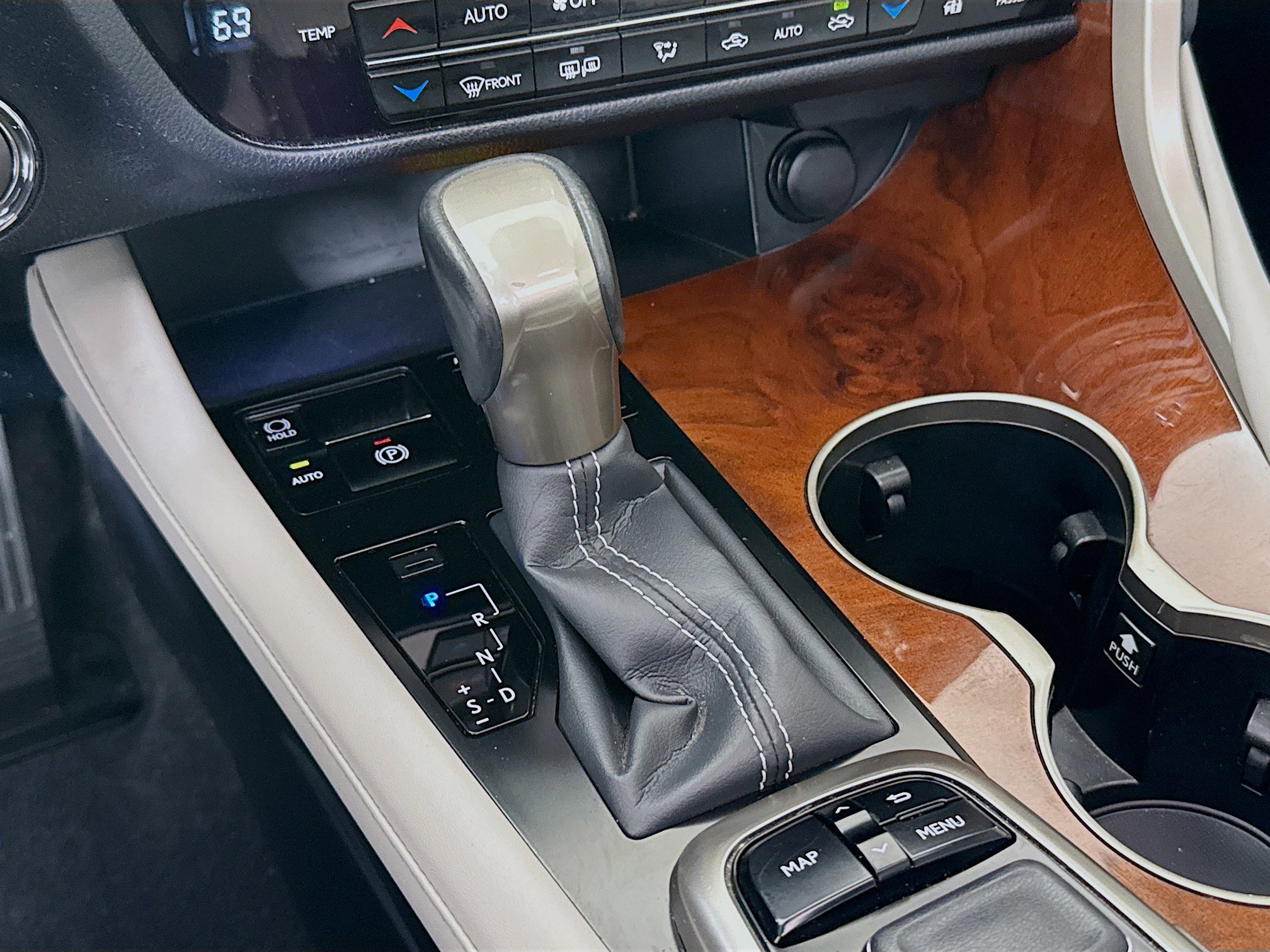 Used 2019 Lexus RX 350L AWD image 19