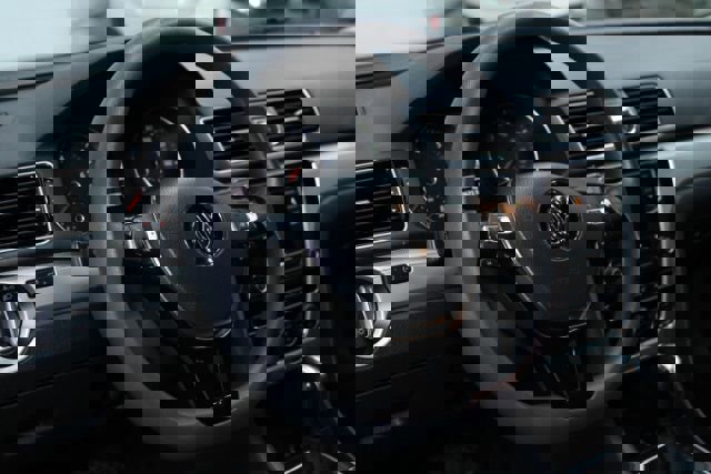 Used 2016 Volkswagen Passat 1.8T S image 11