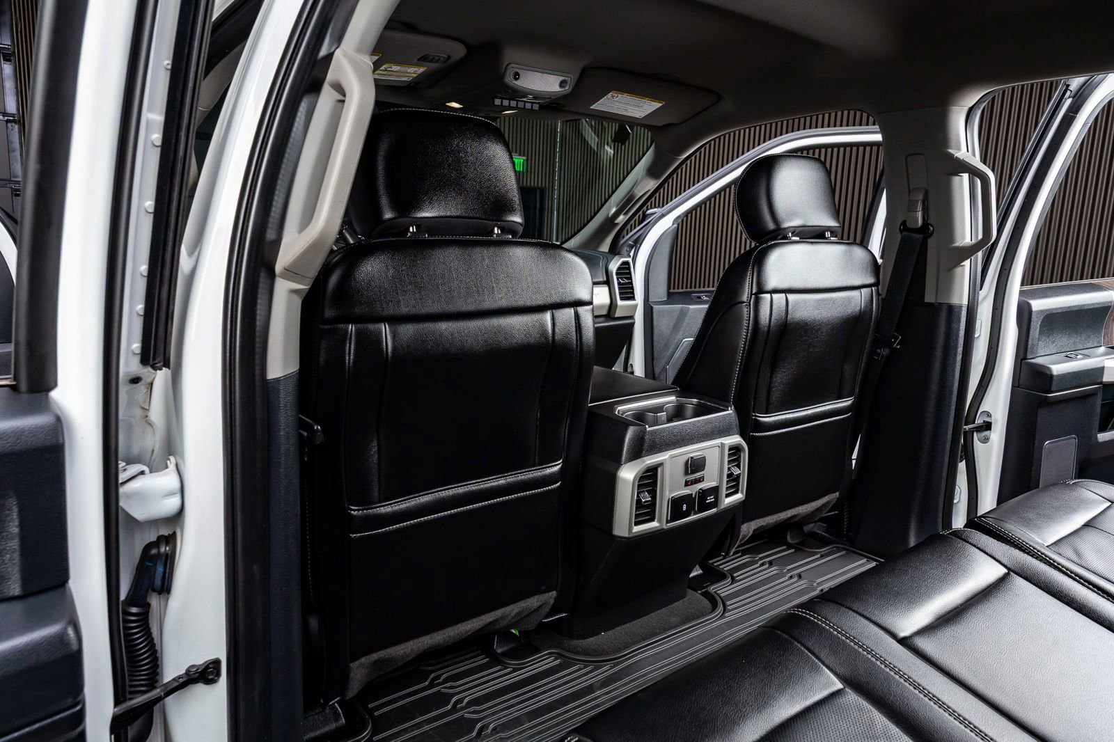 Used 2020 Ford F250 Lariat image 33