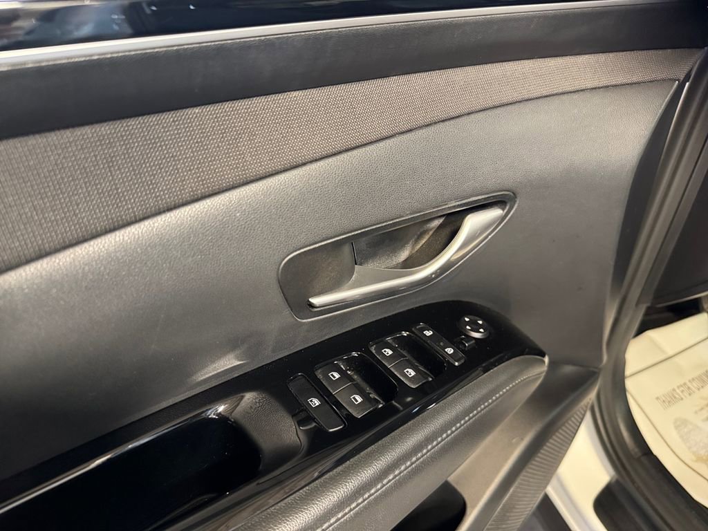 Used 2022 Hyundai Tucson SEL image 14