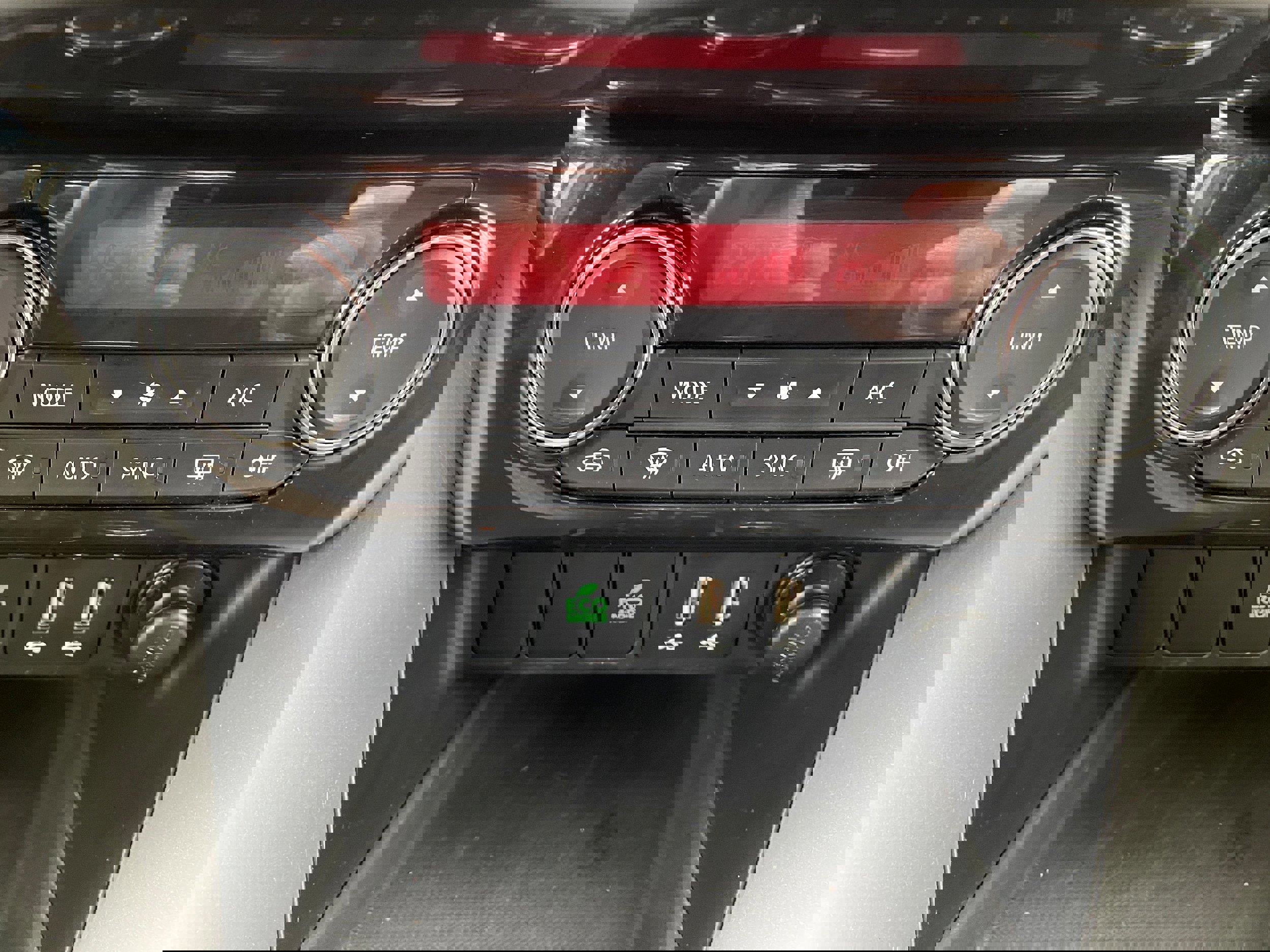 Used 2022 Mitsubishi Eclipse Cross AWD image 24