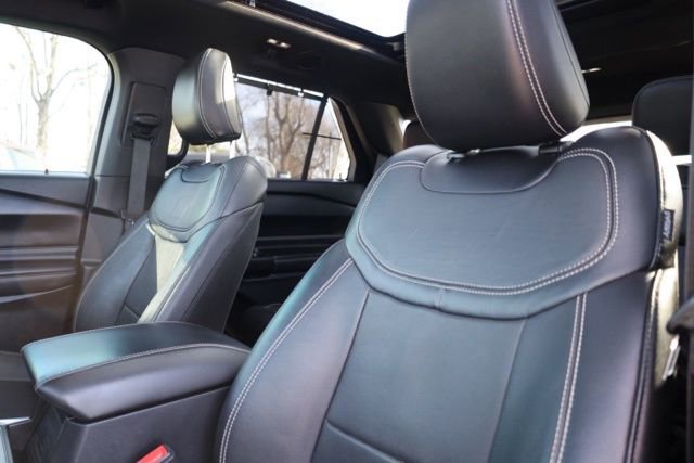 Used 2020 Ford Explorer ST w/ Premium Technology Package image 20