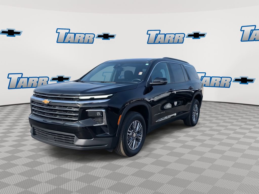 Used 2025 Chevrolet Traverse LT image 4