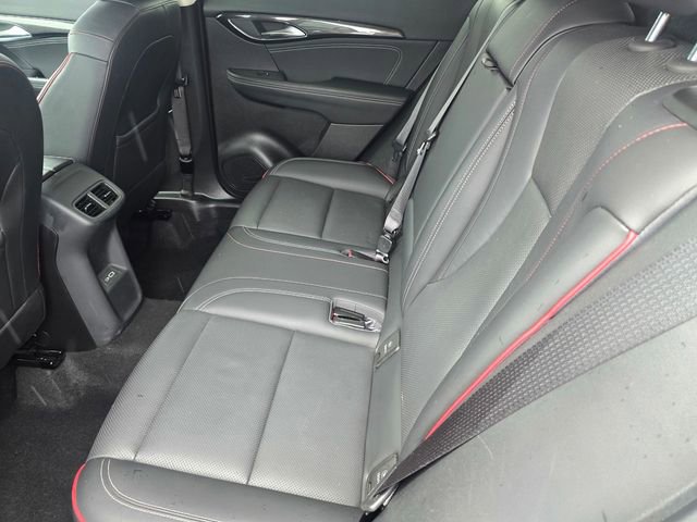 Used 2022 Buick Envision Essence w/ Technology Package I FWD image 12