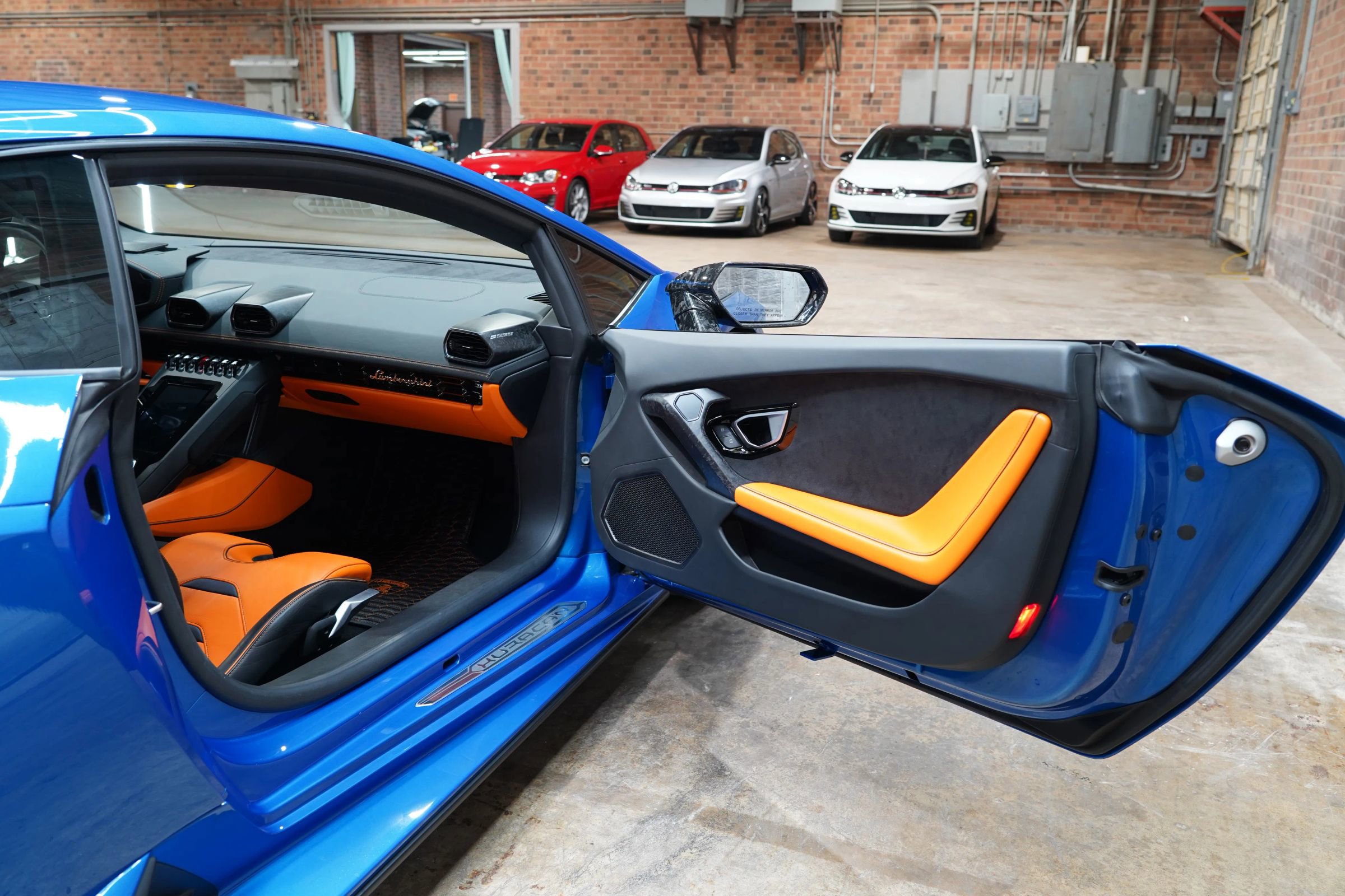 Used 2020 Lamborghini Huracan EVO image 53