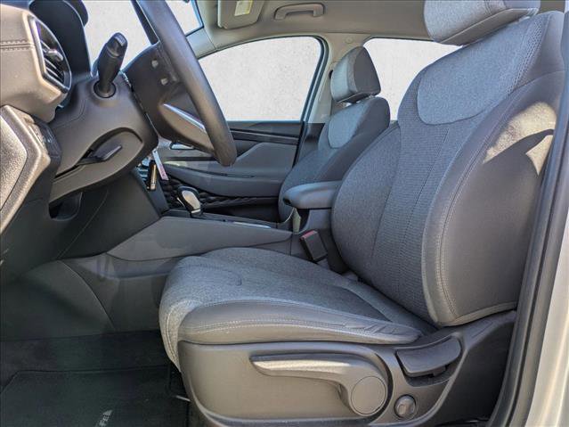 Used 2019 Hyundai Santa Fe SE image 15