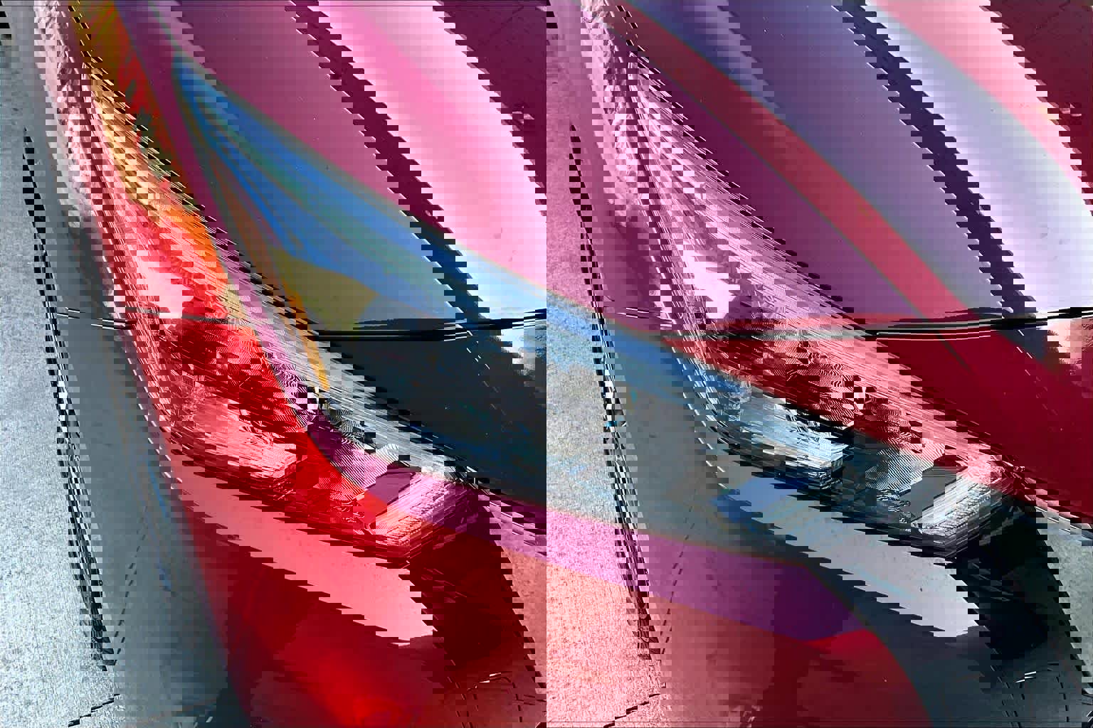 Used 2022 Nissan Versa SR w/ Trunk Package image 26