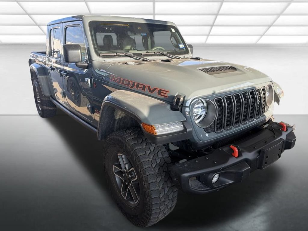 Used 2025 Jeep Gladiator Mojave