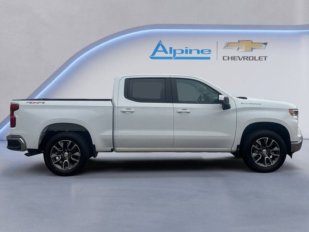 Used 2024 Chevrolet Silverado 1500 LT AWD/4WD image 6