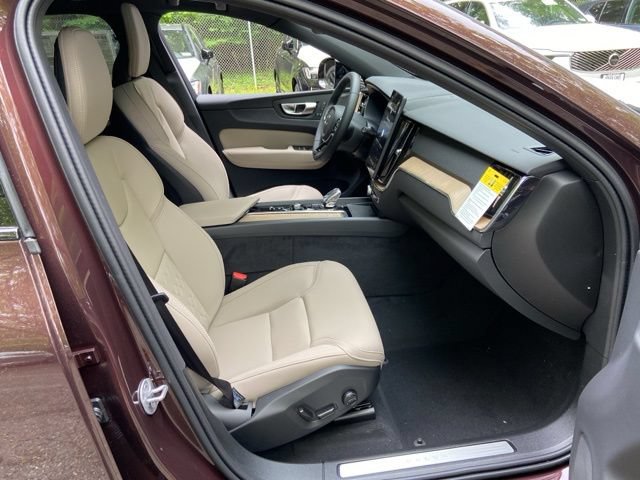 New 2026 Volvo XC60 T8 Plus w/ Climate Package AWD/4WD image 17