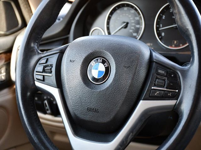 Used 2015 BMW X5 xDrive35i AWD/4WD image 25
