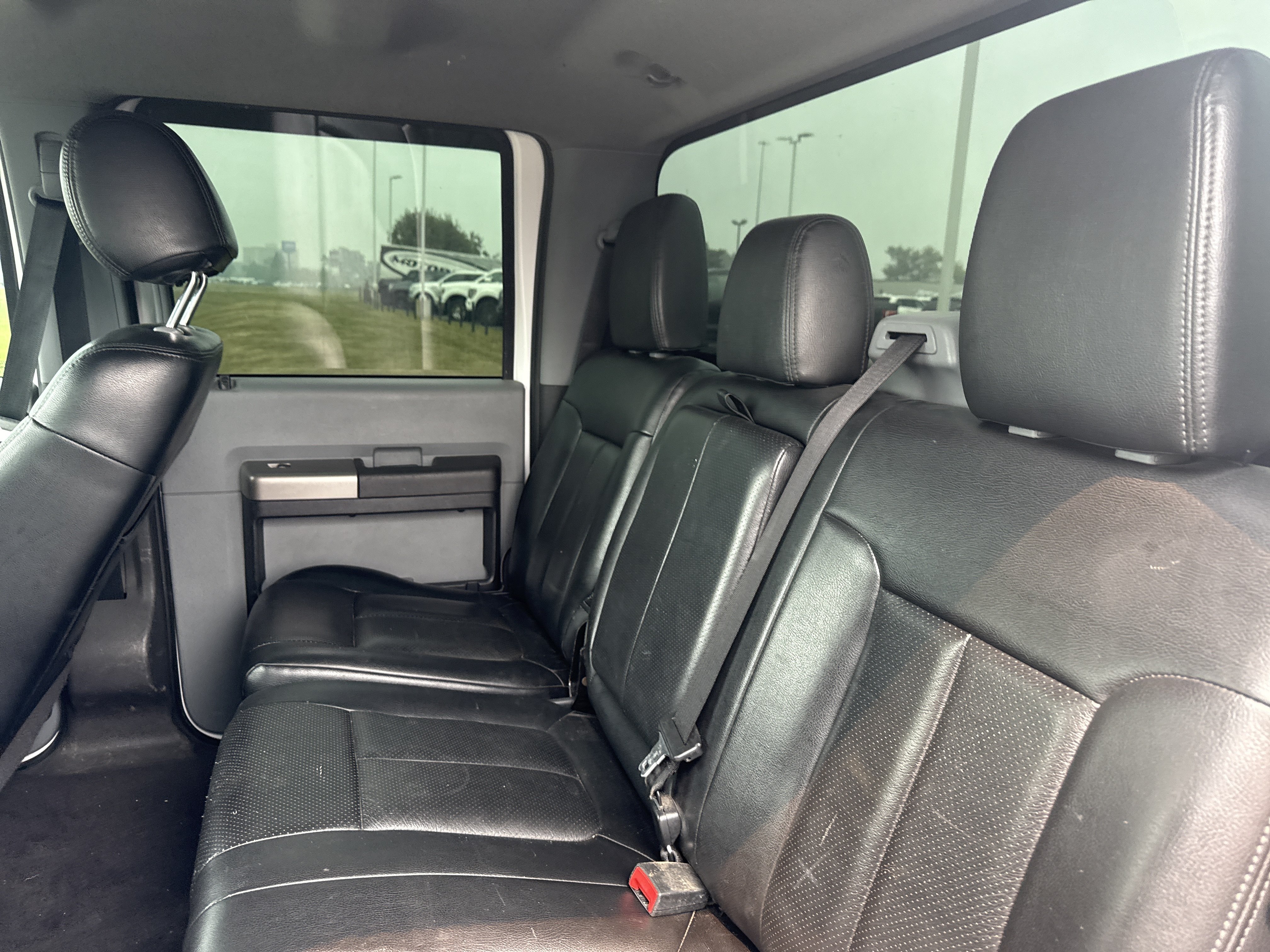 Used 2016 Ford F250 XLT w/ FX4 Off-Road Package AWD/4WD image 8