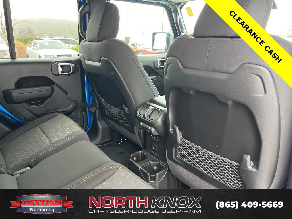 New 2026 Jeep Gladiator Mojave w/ Technology Group image 25