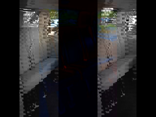 Used 2017 Ford Expedition Limited w/ Equipment Group 301A image 31