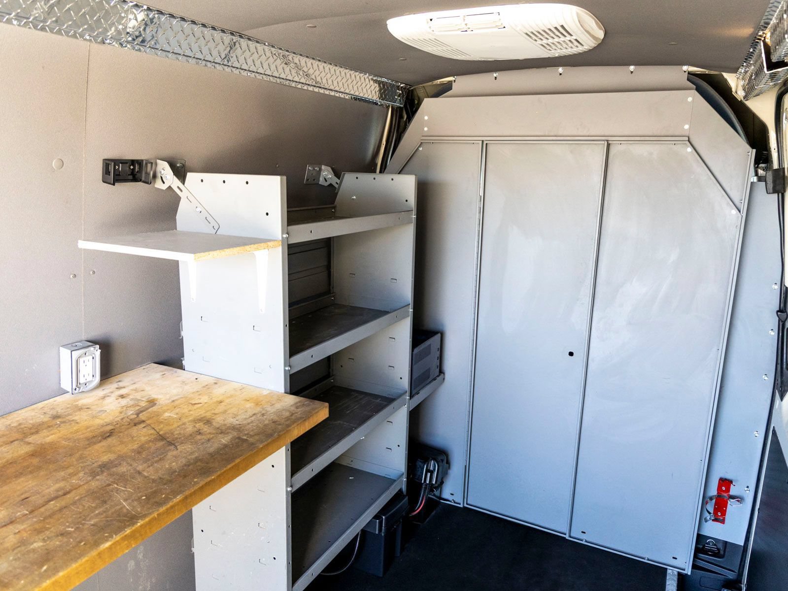 Used 2022 Mercedes-Benz Sprinter 2500 w/ Acoustic Package image 19