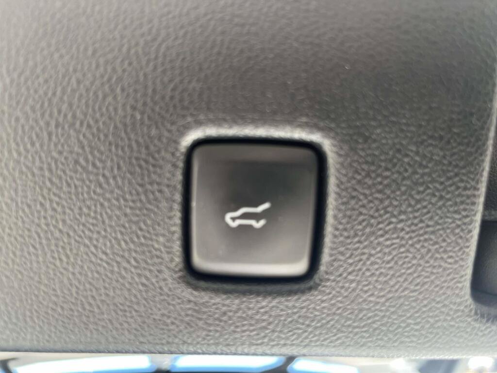 Certified 2023 Ford Escape ST-Line w/ Tech Pack #1 AWD/4WD image 20