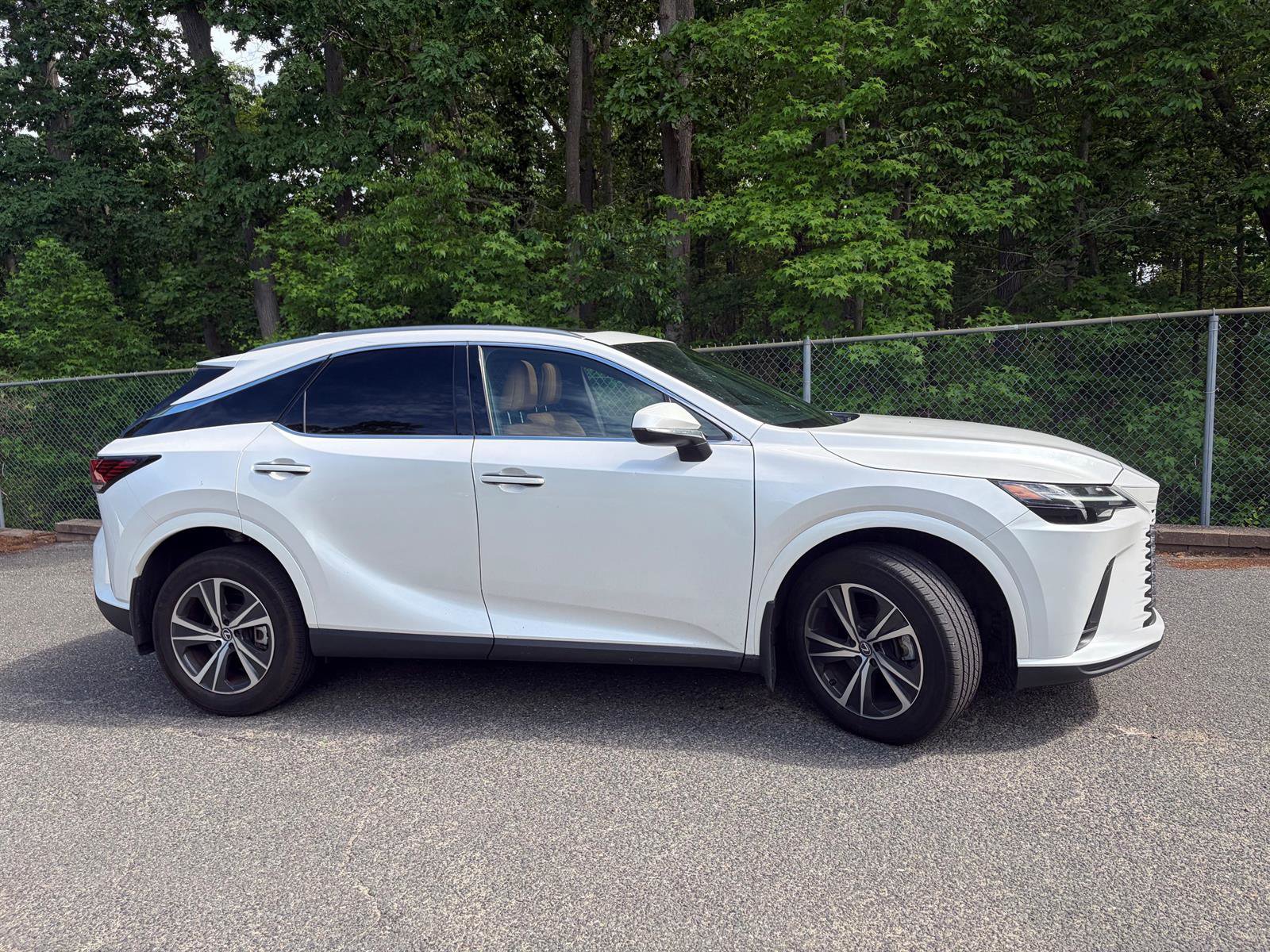 Used 2024 Lexus RX 350 Premium w/ Accessory Package (Z1) AWD/4WD image 1