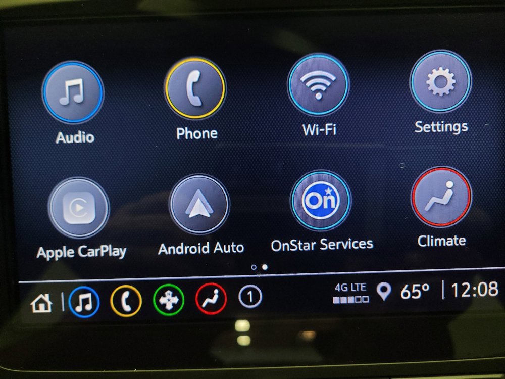Used 2022 Chevrolet Malibu LT FWD image 25