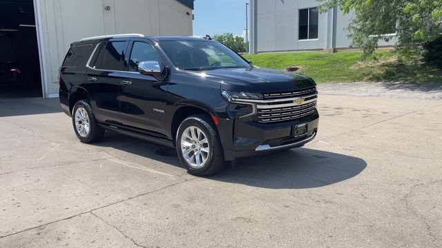 Used 2023 Chevrolet Tahoe Premier w/ Premium Package AWD/4WD image 2