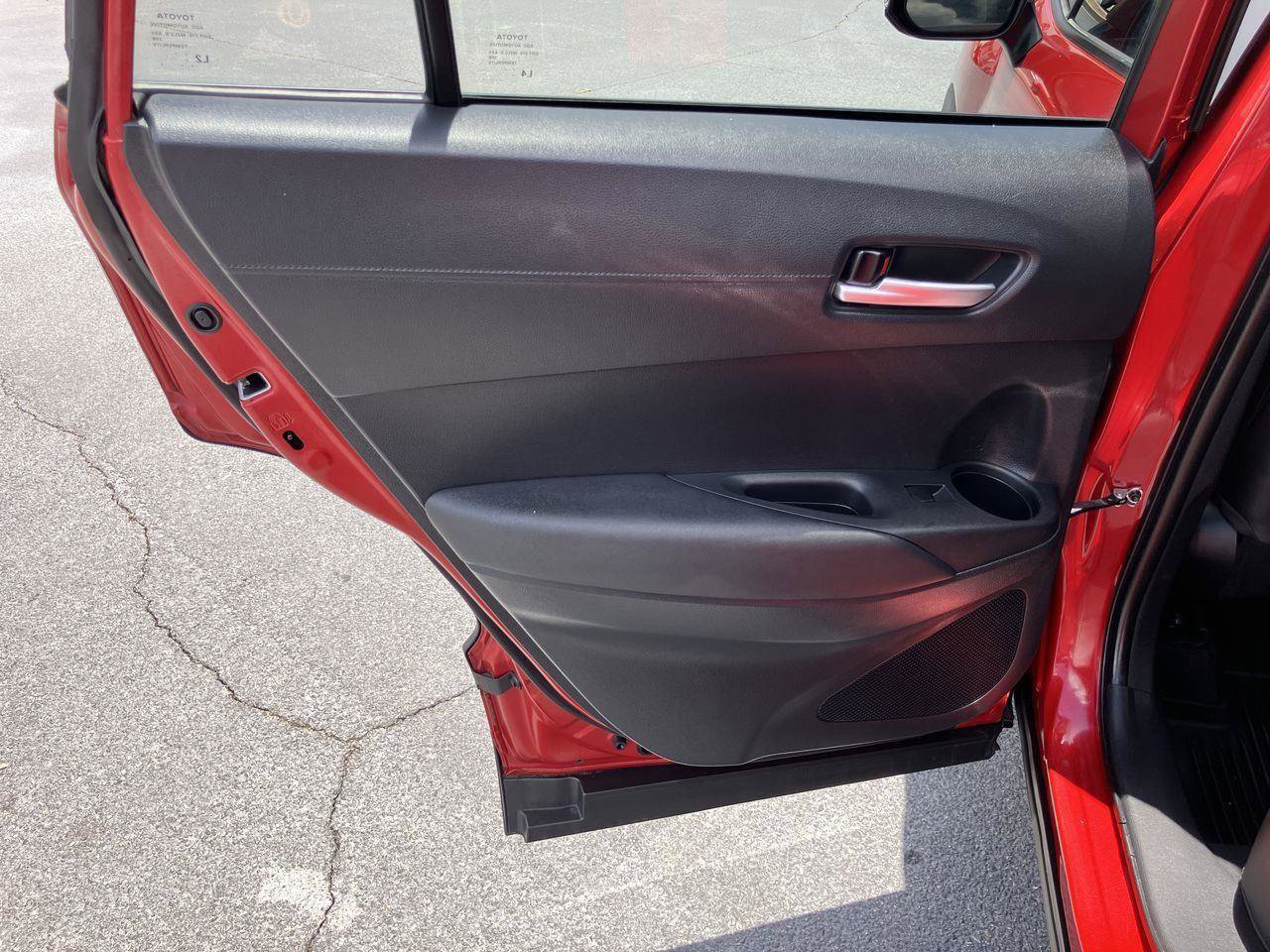 Certified 2023 Toyota Corolla Cross XLE image 22
