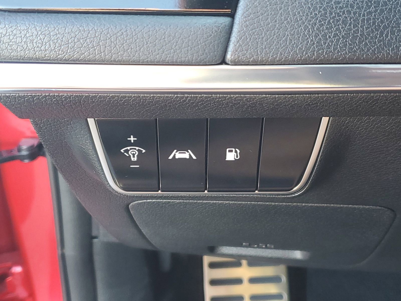 Used 2023 Kia Stinger GT-Line w/ Sun & Sound Package image 29