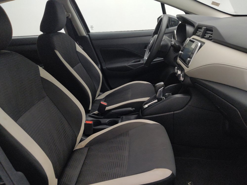 Used 2021 Nissan Versa SV FWD image 21