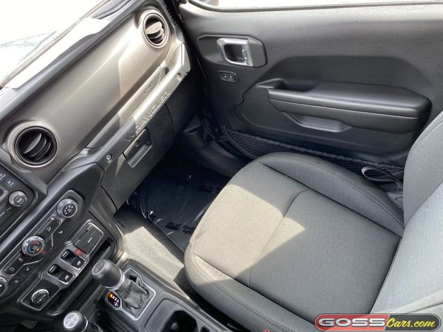 Used 2020 Jeep Wrangler Sport image 15