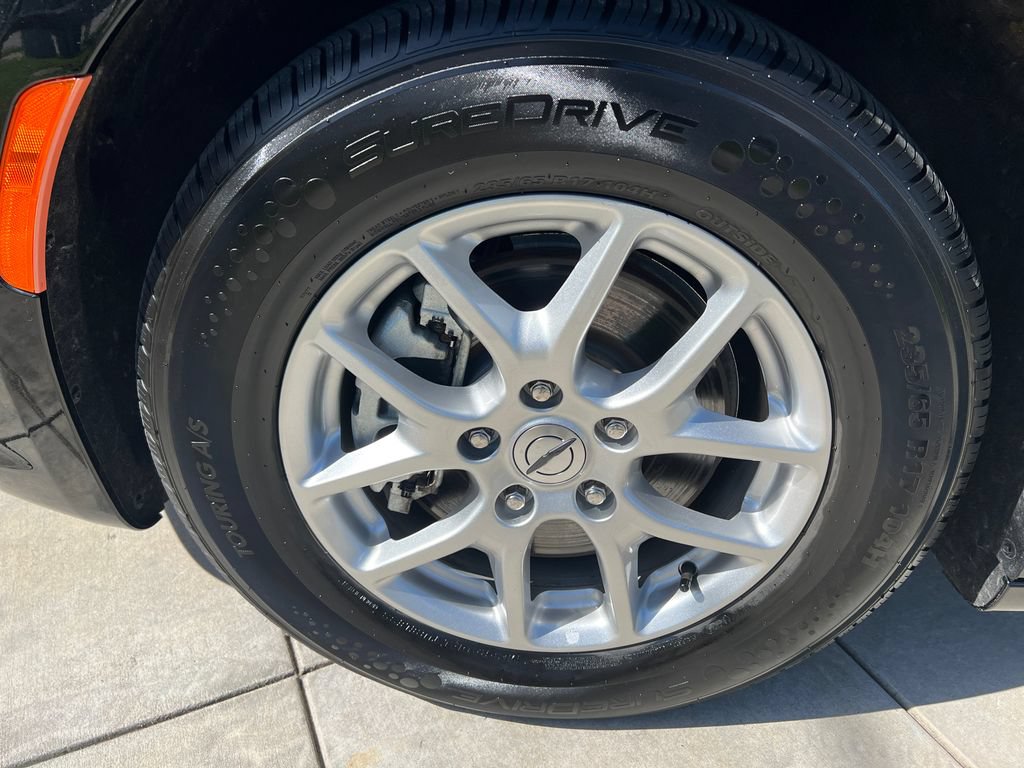 Used 2023 Chrysler Pacifica Touring-L FWD image 28