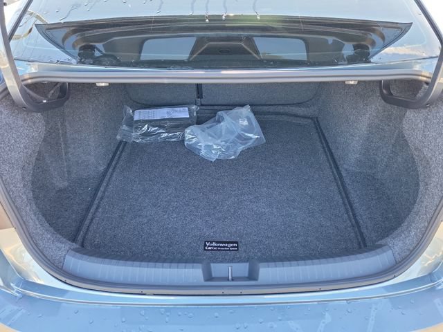 Certified 2026 Volkswagen Jetta Sport FWD image 6