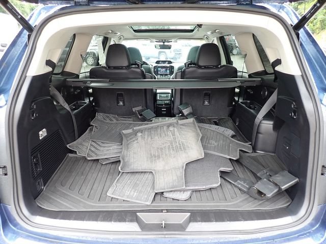 Used 2022 Subaru Ascent Limited w/ Technology Package AWD/4WD image 6