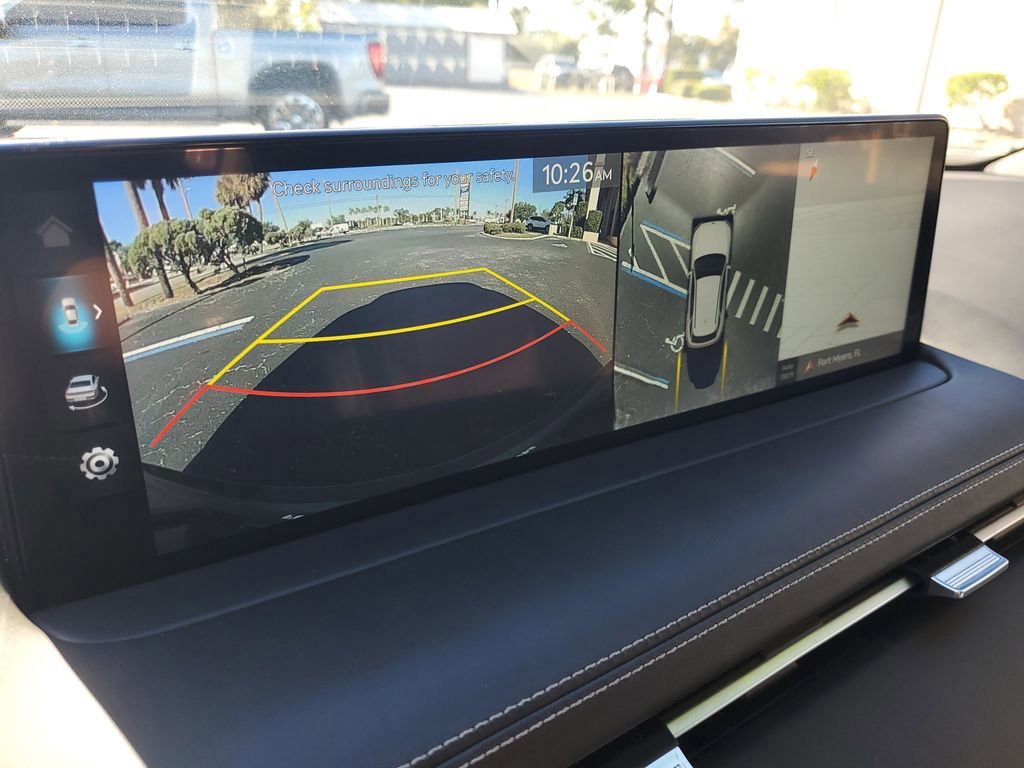 Used 2025 Genesis GV70 2.5T w/ Sport Prestige Package image 31