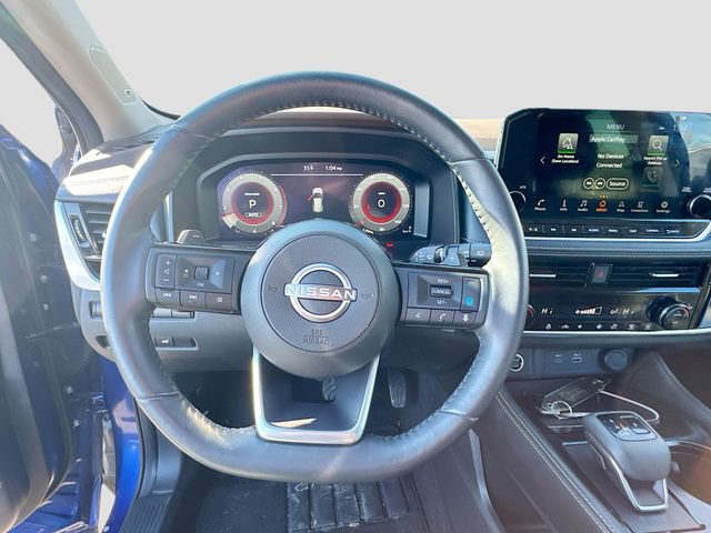 Used 2023 Nissan Rogue Platinum image 11