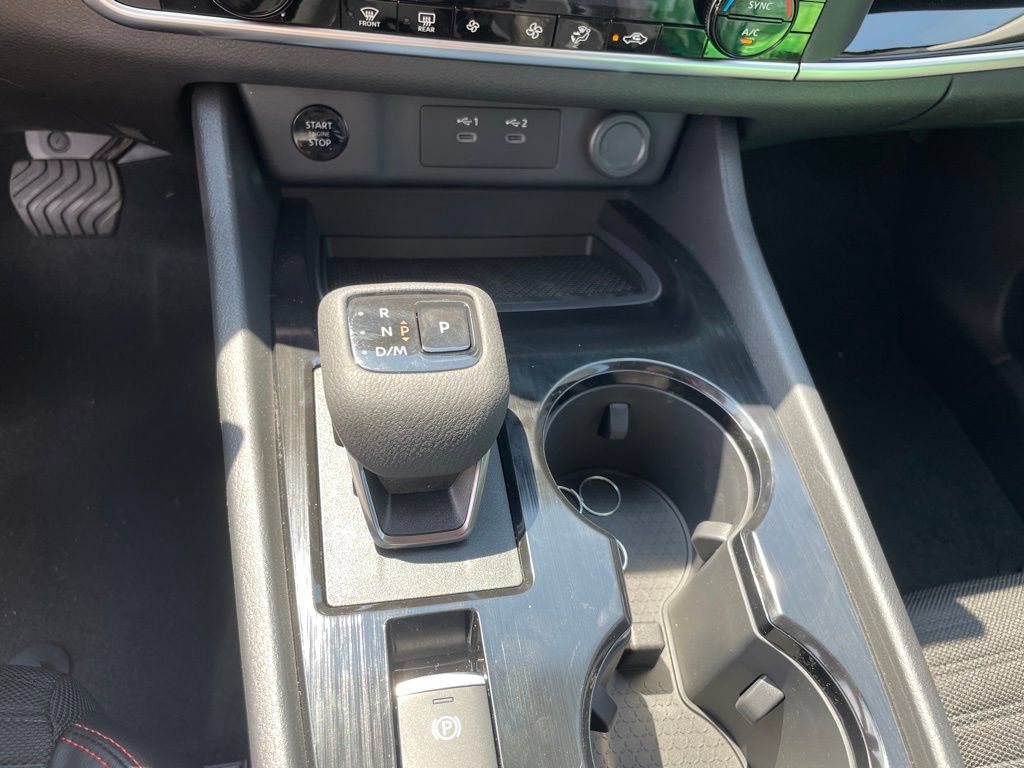 New 2026 Nissan Rogue SV AWD/4WD image 16
