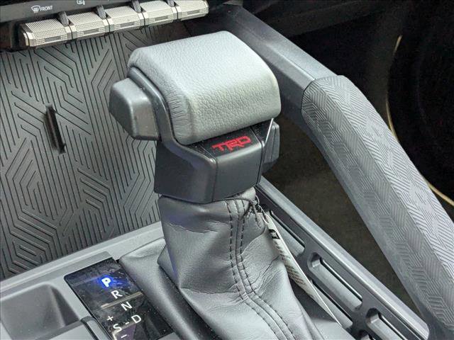 Used 2025 Toyota Tacoma TRD Off-Road image 12