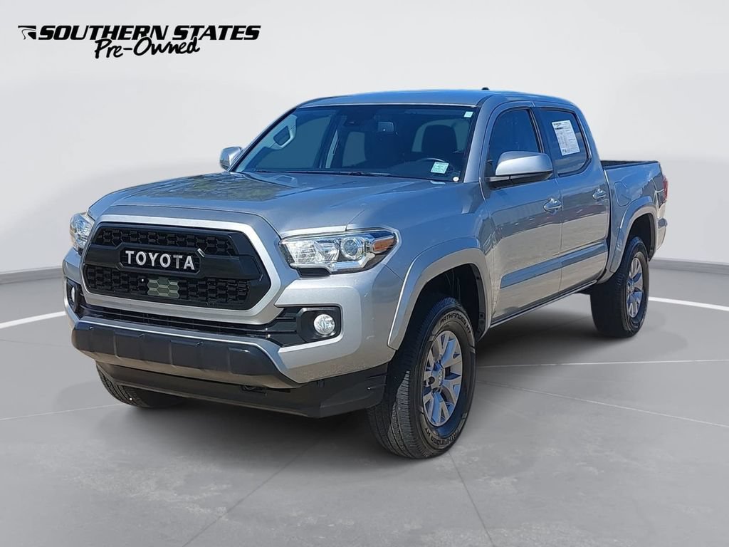 Used 2018 Toyota Tacoma SR5 RWD image 1